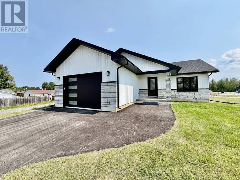 19 Eddy Crescent — photo 1 of 27