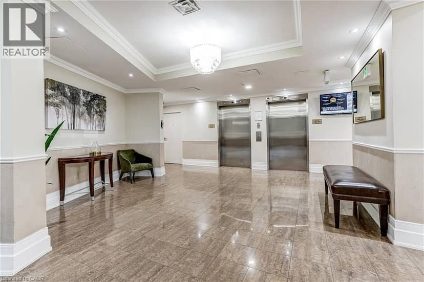 40 HARDING Boulevard Unit# 603, York, photo 3