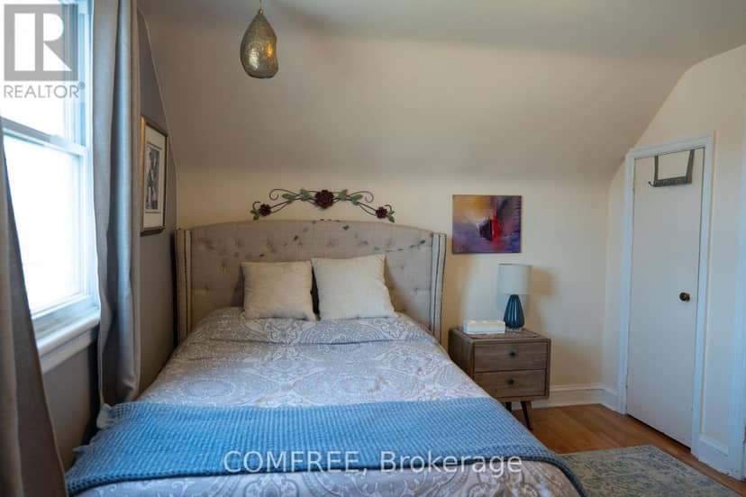 421 Greenwood Avenue — photo 12 of 21