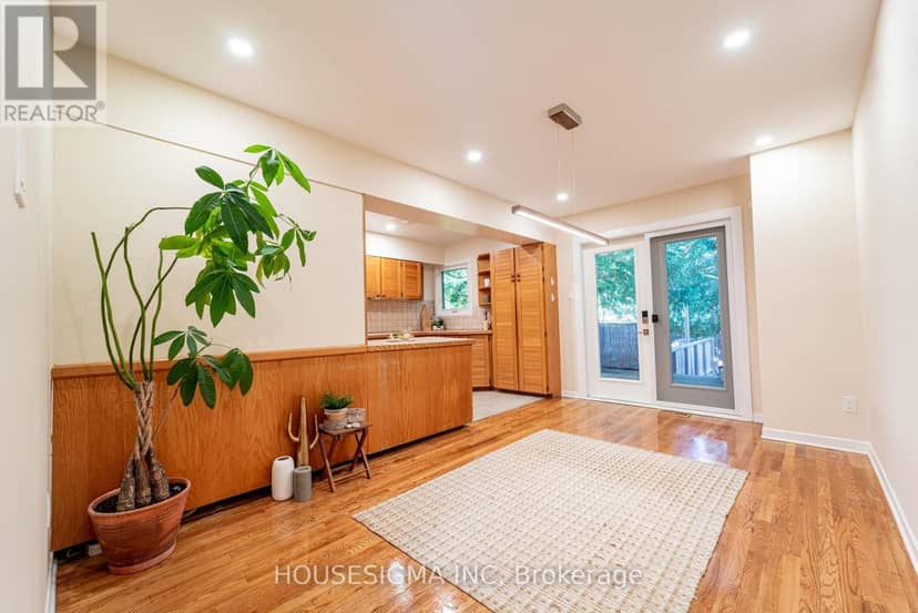 43 Sweetland Avenue — photo 10 of 40