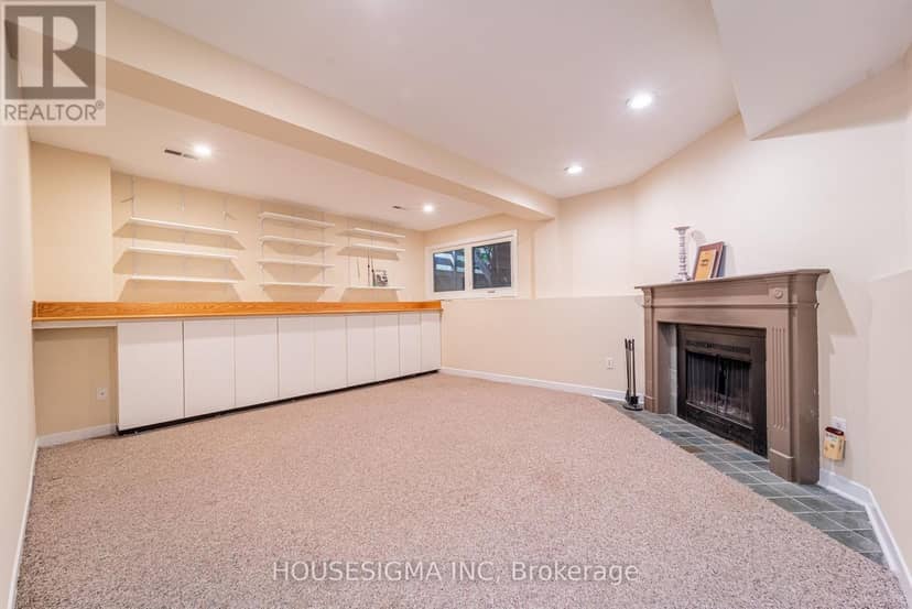 43 Sweetland Avenue — photo 18 of 40