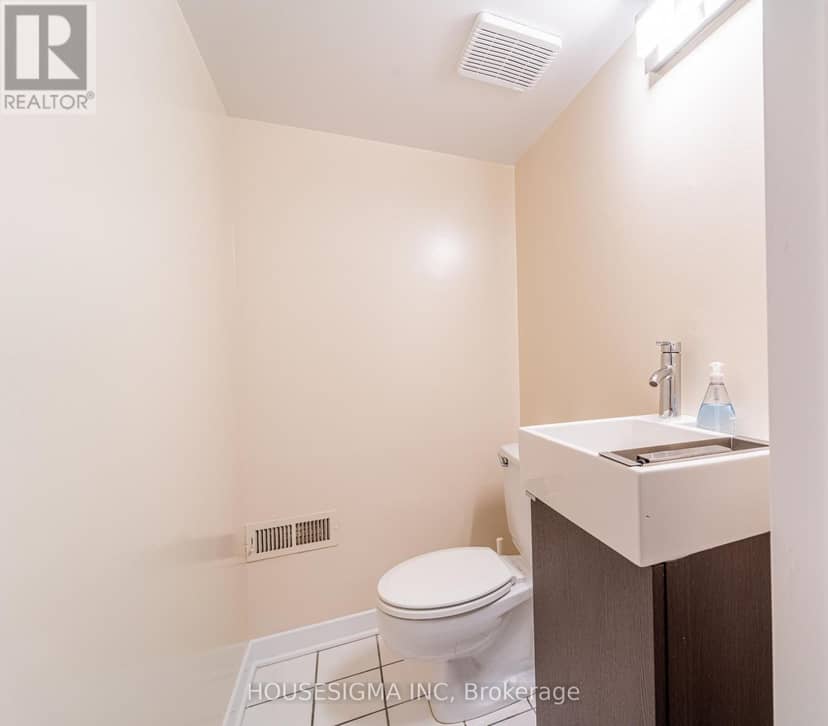 43 Sweetland Avenue — photo 19 of 40