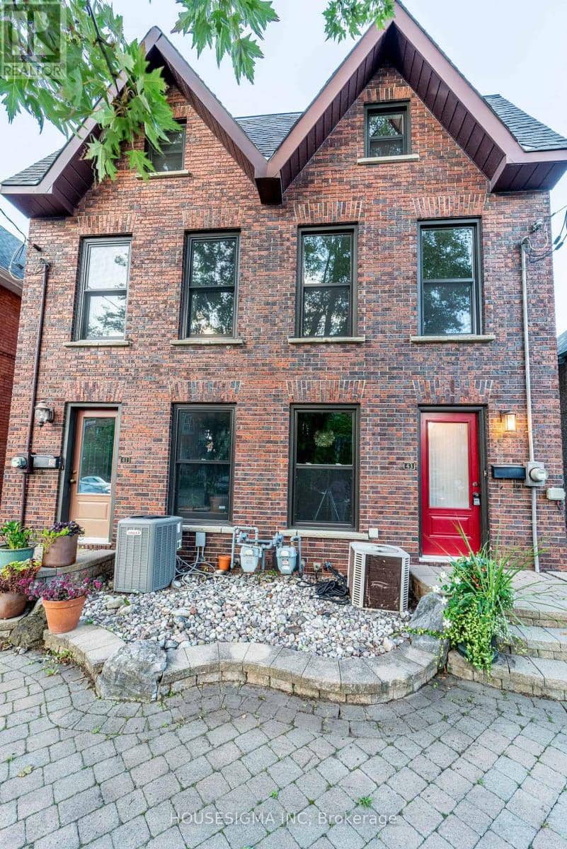 43 Sweetland Avenue, Ottawa, photo 2