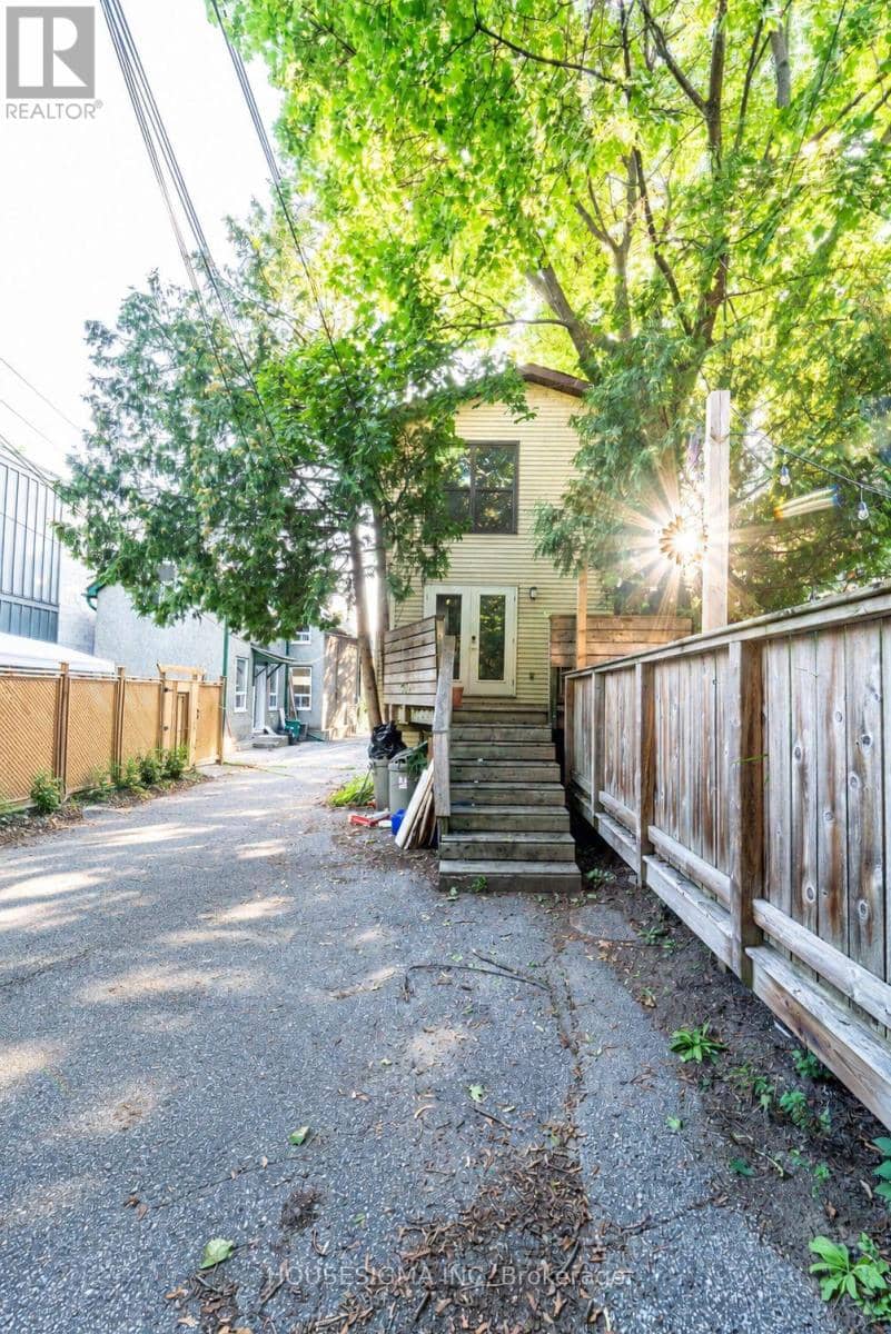 43 Sweetland Avenue — photo 38 of 40