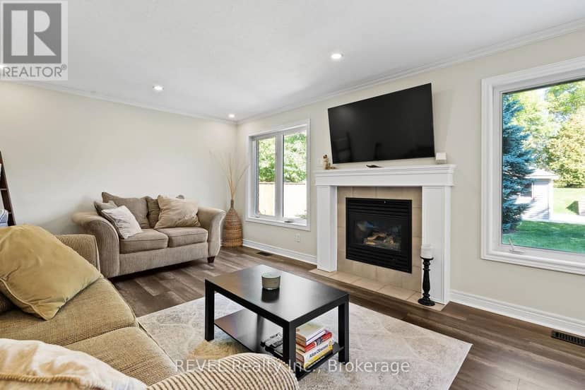 98 Debora Drive — photo 19 of 40