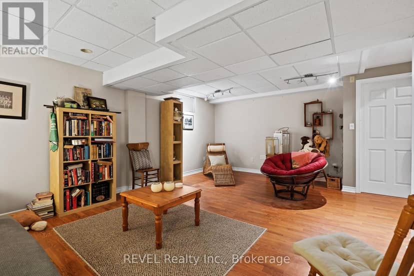 98 Debora Drive — photo 35 of 40