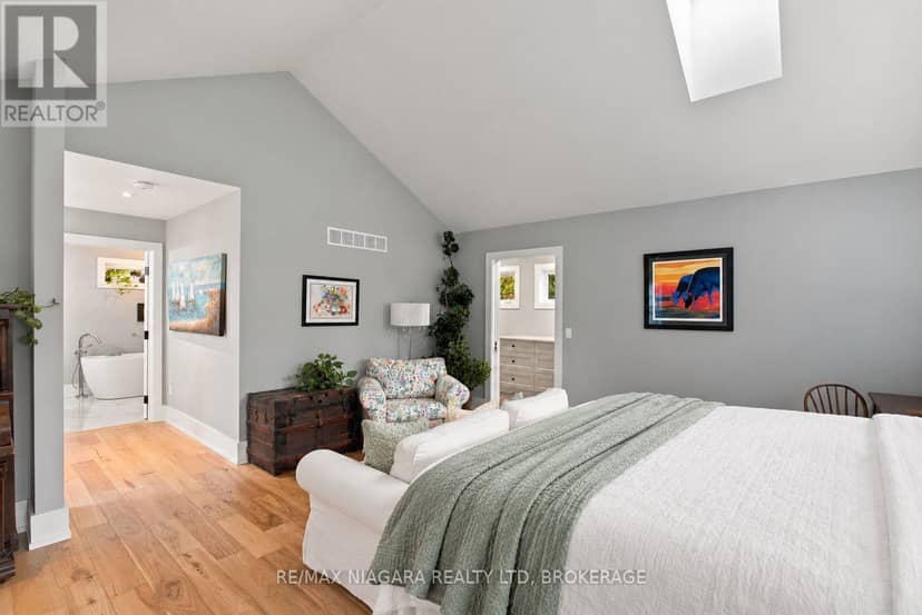 11 Wilberforce Avenue — photo 29 of 40