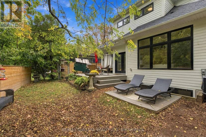 11 Wilberforce Avenue — photo 40 of 40