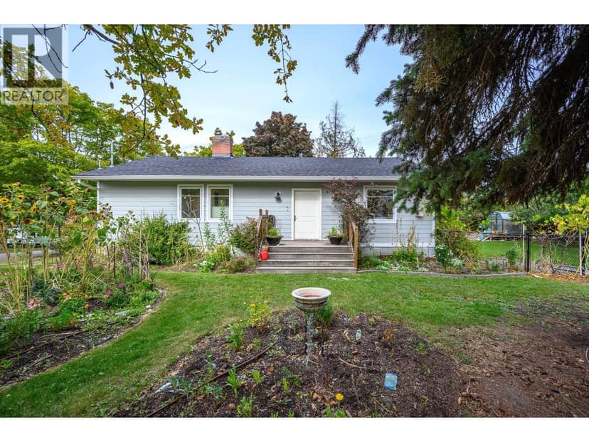 2003 30 Avenue, Vernon