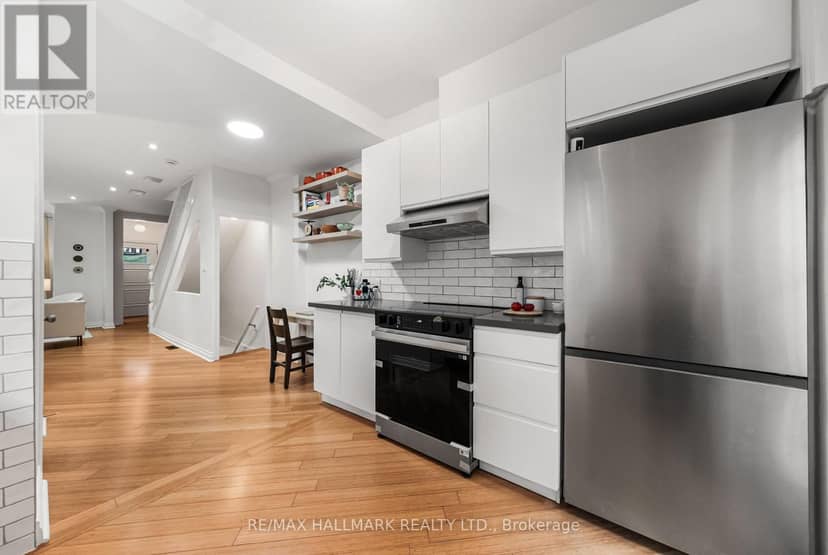 628 Ossington Avenue — photo 14 of 40