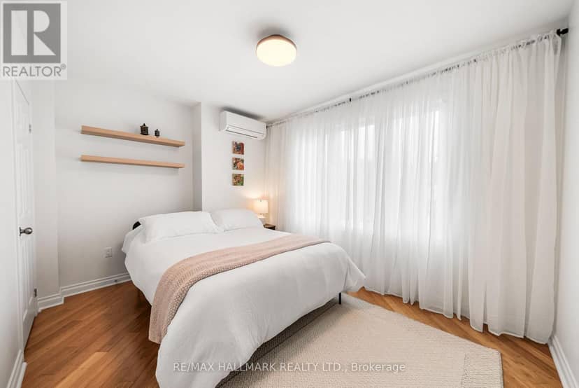 628 Ossington Avenue — photo 17 of 40