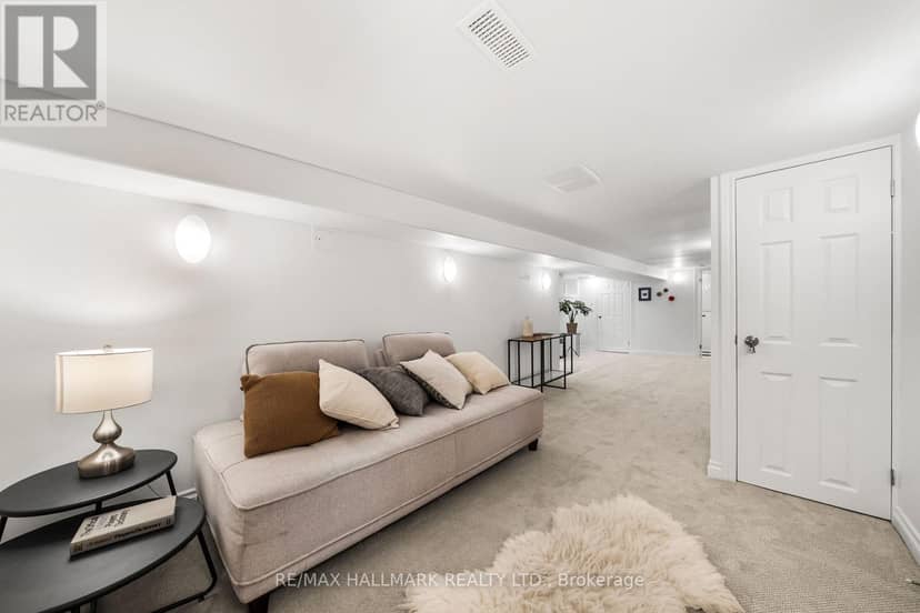 628 Ossington Avenue — photo 30 of 40