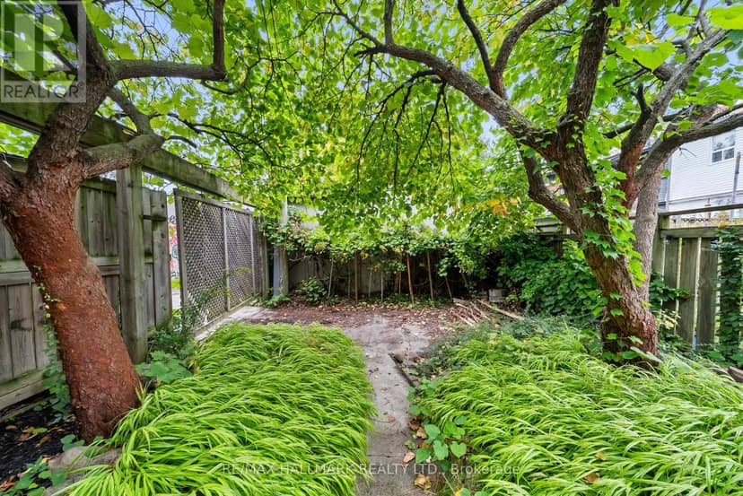 628 Ossington Avenue — photo 40 of 40