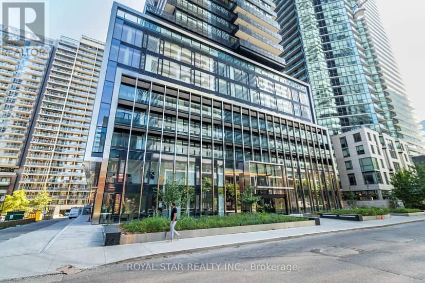 1304 - 55 Charles Street E — photo 4 of 39