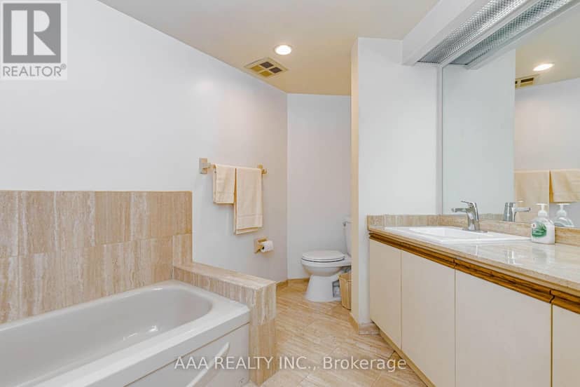 2101 - 5 Concorde Place — photo 27 of 40