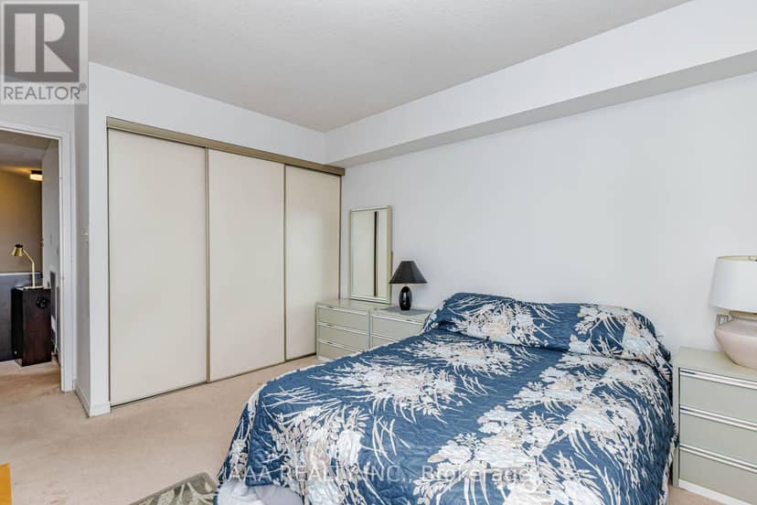 2101 - 5 Concorde Place — photo 33 of 40