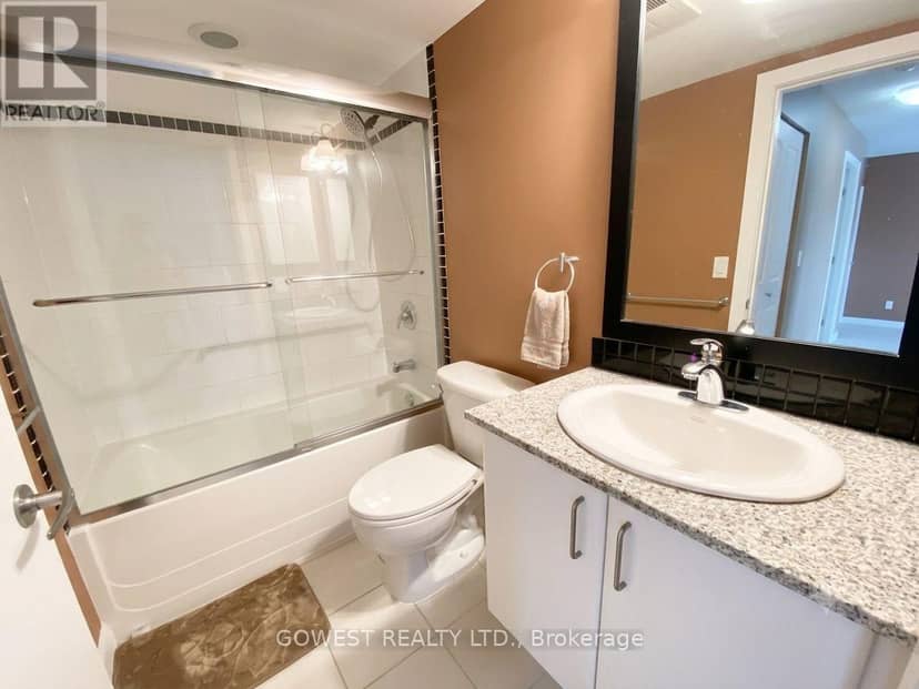 1009 - 33 Sheppard Avenue E — photo 2 of 12