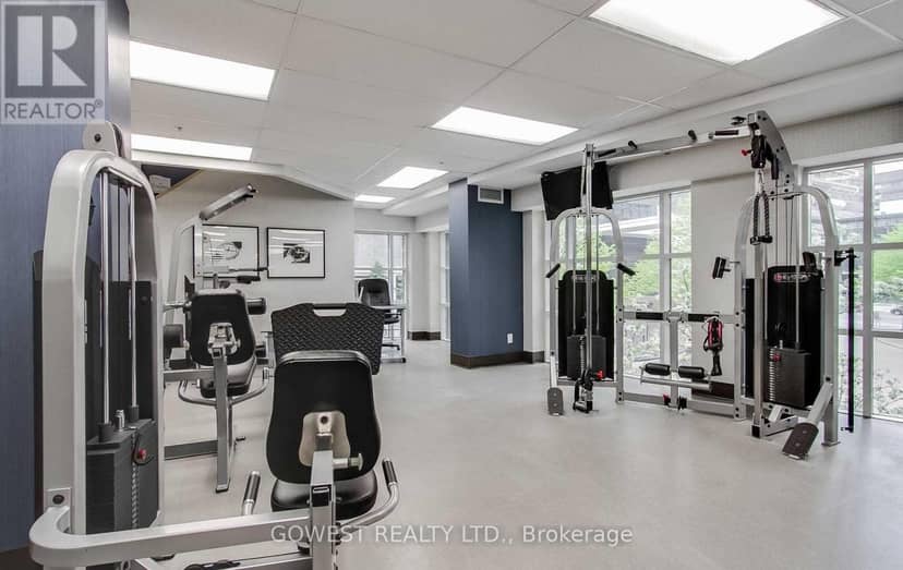 1009 - 33 Sheppard Avenue E — photo 9 of 12