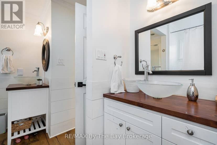 150 Santos Lane — photo 27 of 40