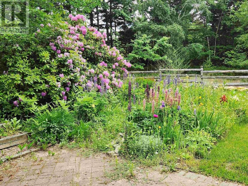 886 Woodstock Road — photo 39 of 40