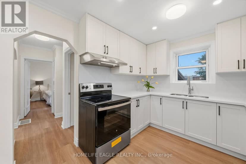 82 Scarborough Heights Boulevard, Toronto, photo 7