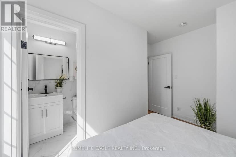 3 Bluewater Avenue — photo 11 of 23