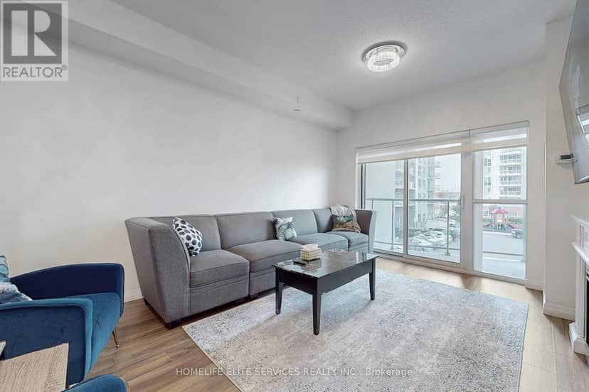 210 - 2152 Lawrence Avenue E — photo 12 of 40