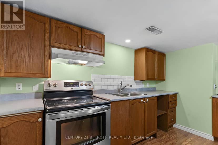 323 Crawford Street — photo 16 of 23