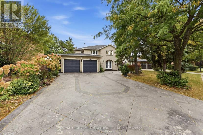 42 Dawnridge Trail — photo 3 of 40