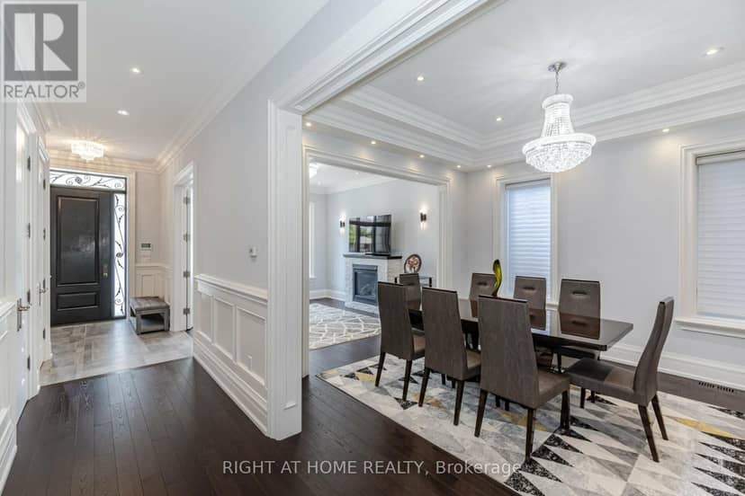 35 Burnelm Drive, Toronto, photo 4