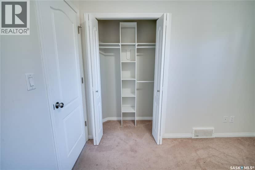 204 3818 Dewdney AVENUE E — photo 17 of 32