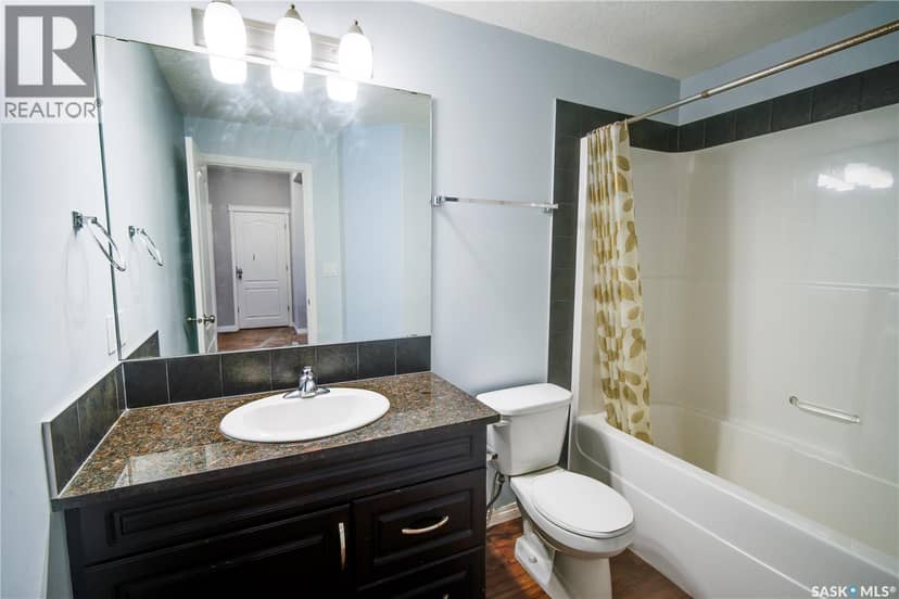 204 3818 Dewdney AVENUE E — photo 23 of 32