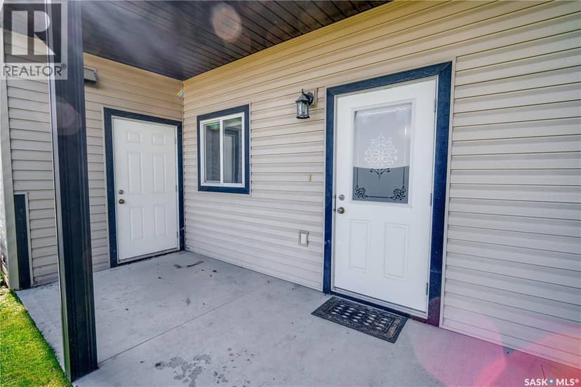 204 3818 Dewdney AVENUE E — photo 27 of 32