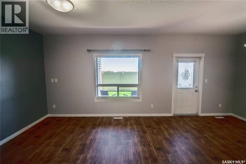 204 3818 Dewdney AVENUE E — photo 9 of 32