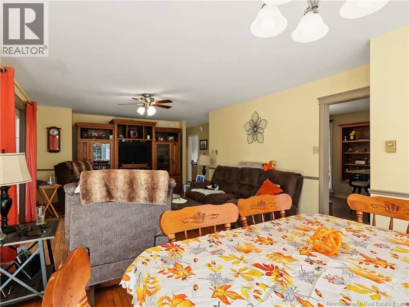 3 Maple Street — photo 19 of 40