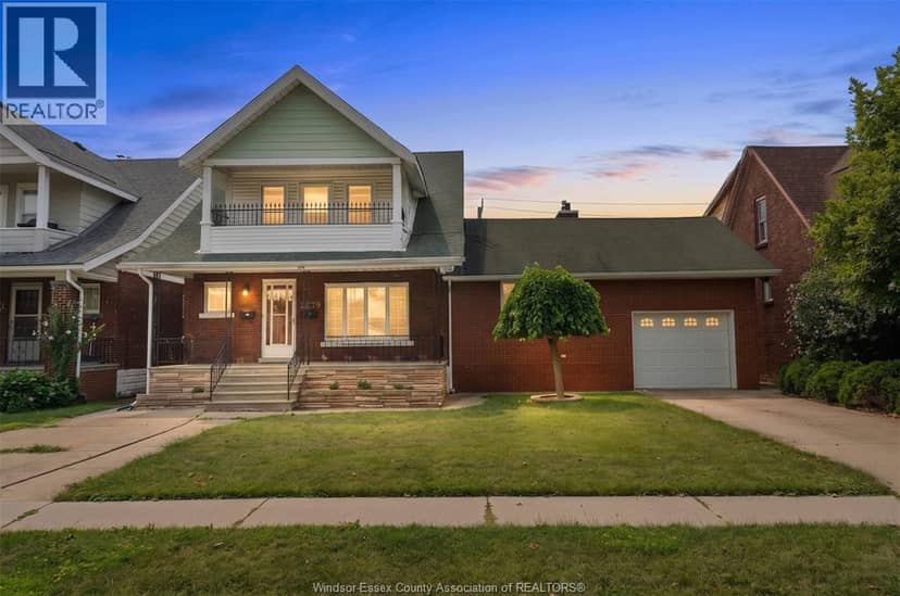 2279 Lillian AVENUE — photo 1 of 40