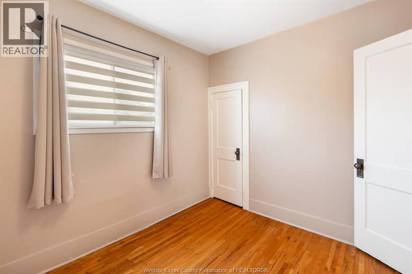 2279 Lillian AVENUE — photo 11 of 40