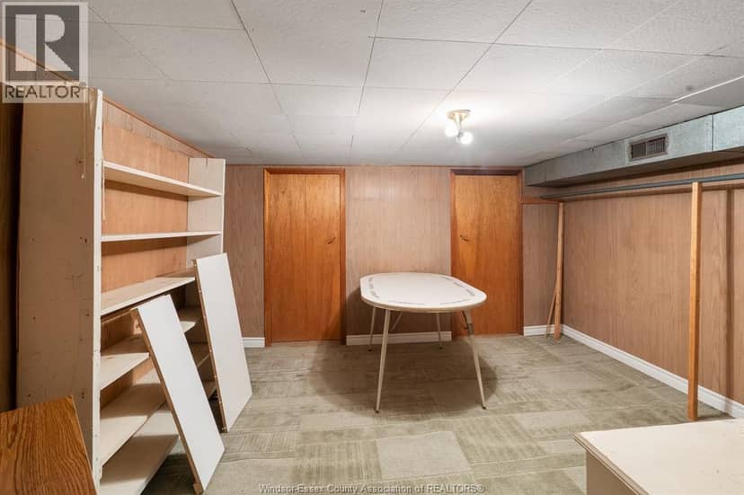 2279 Lillian AVENUE — photo 39 of 40