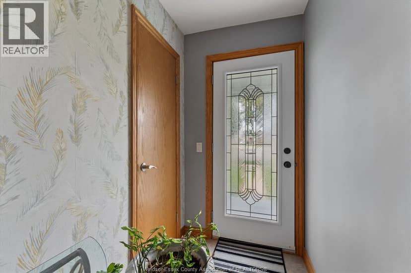 276 Brock — photo 7 of 35