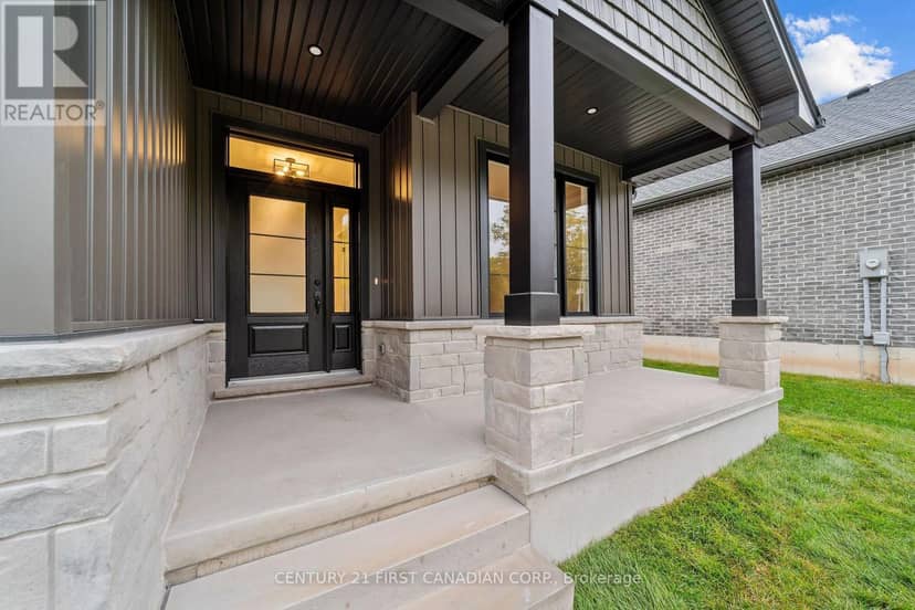 78 Queen Street, North Middlesex, photo 3