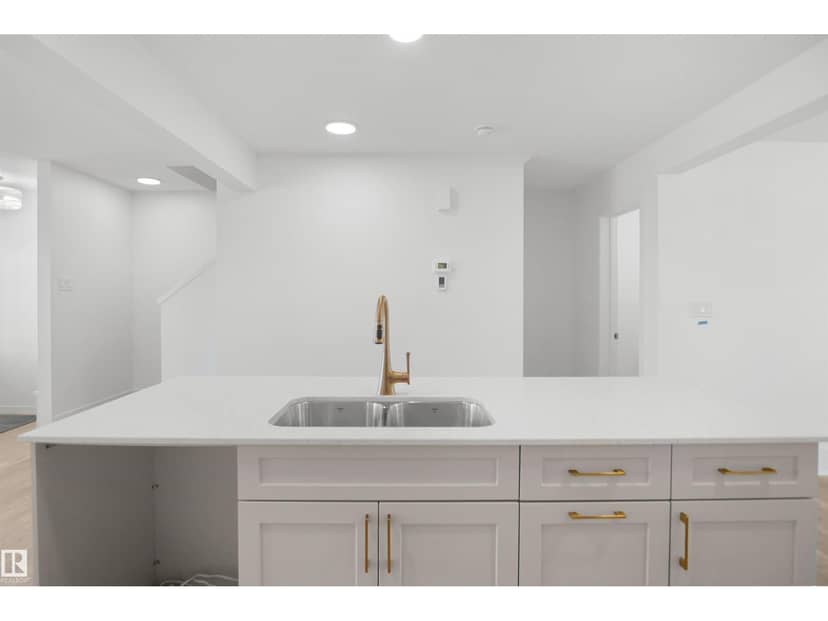 267 Deer Valley DR — photo 13 of 29