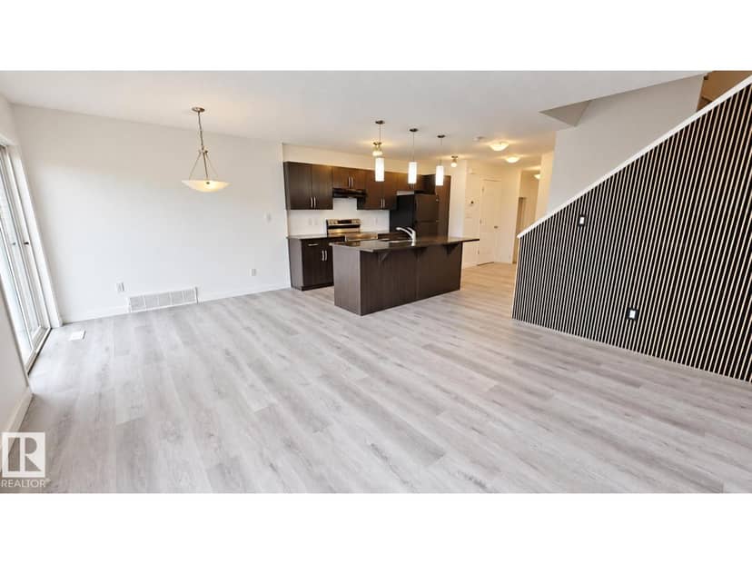 4434 Prowse RD SW — photo 10 of 31