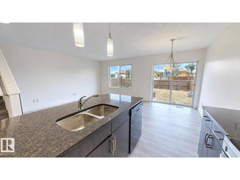 4434 Prowse RD SW — photo 11 of 31