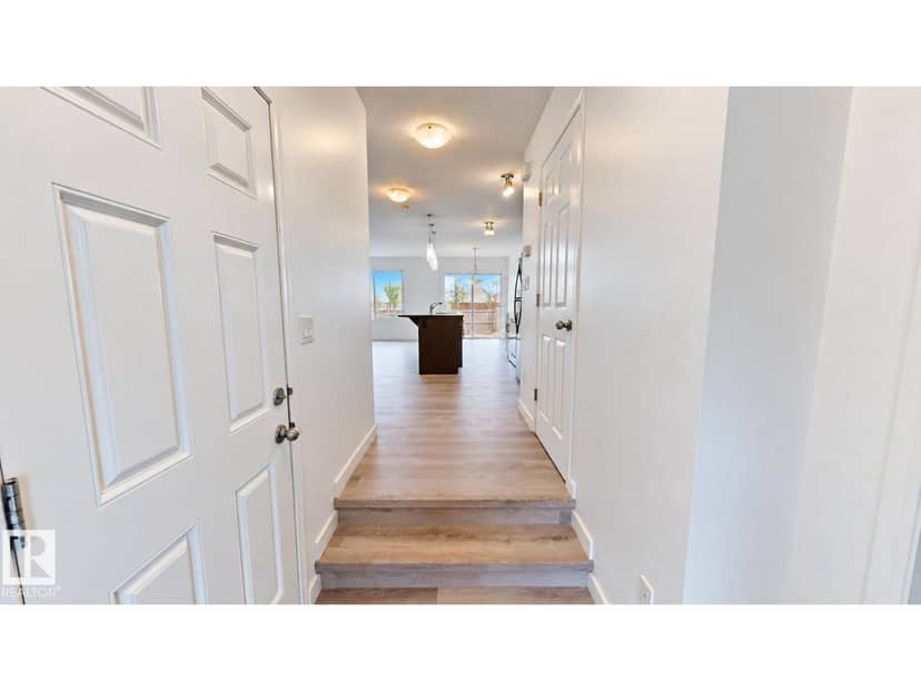 4434 Prowse RD SW, Edmonton, photo 3