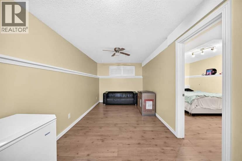1062 Bridlemeadows Manor SW — photo 17 of 27