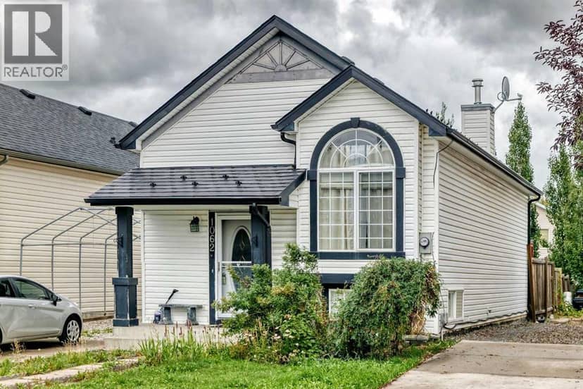 1062 Bridlemeadows Manor SW, Calgary, photo 2