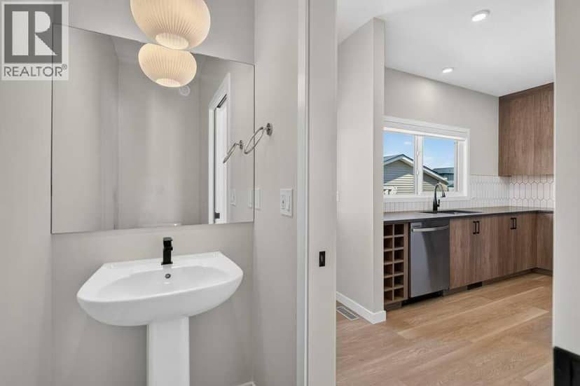 18 Chinook Winds Court SW — photo 23 of 40