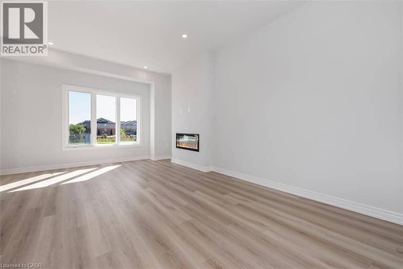 205 THAMES Way Unit# 12 — photo 11 of 19
