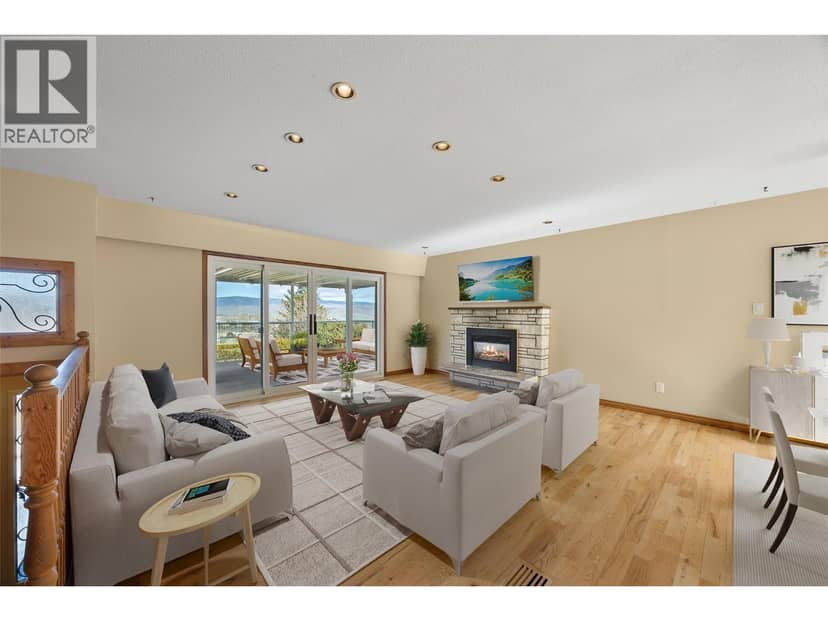 1667 Springhaven Place, Kamloops, photo 3