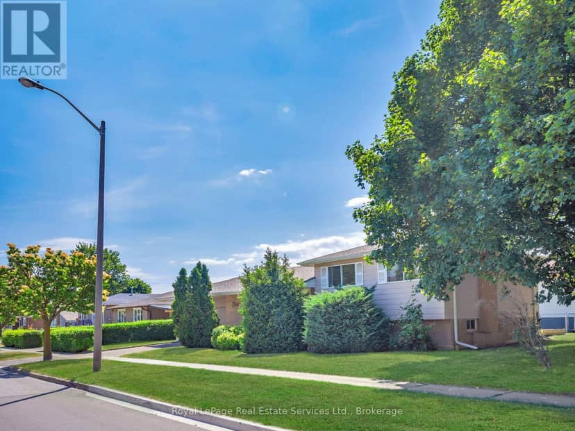 1 Mosswood Lane, Toronto, photo 2